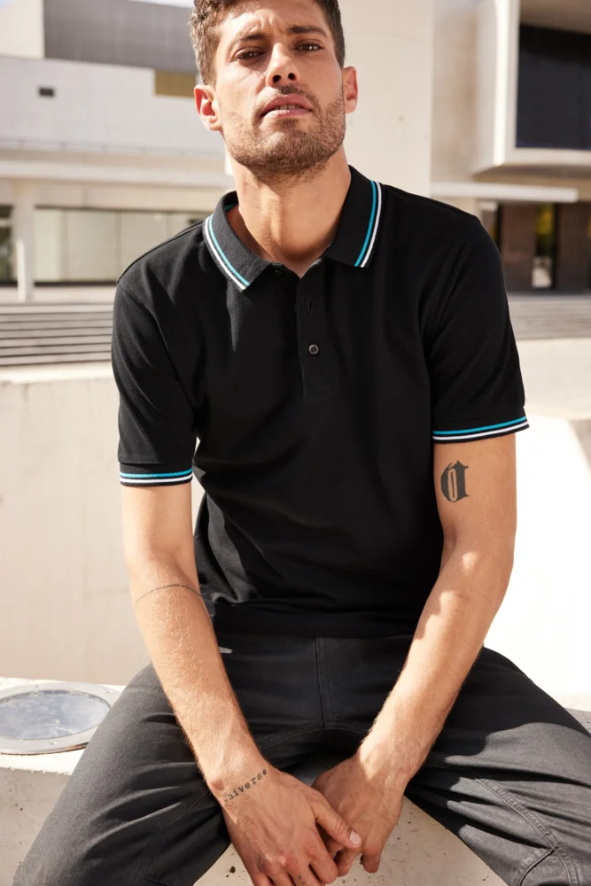 Schweres Herren Piqué Polo mit Kontraststreifen
