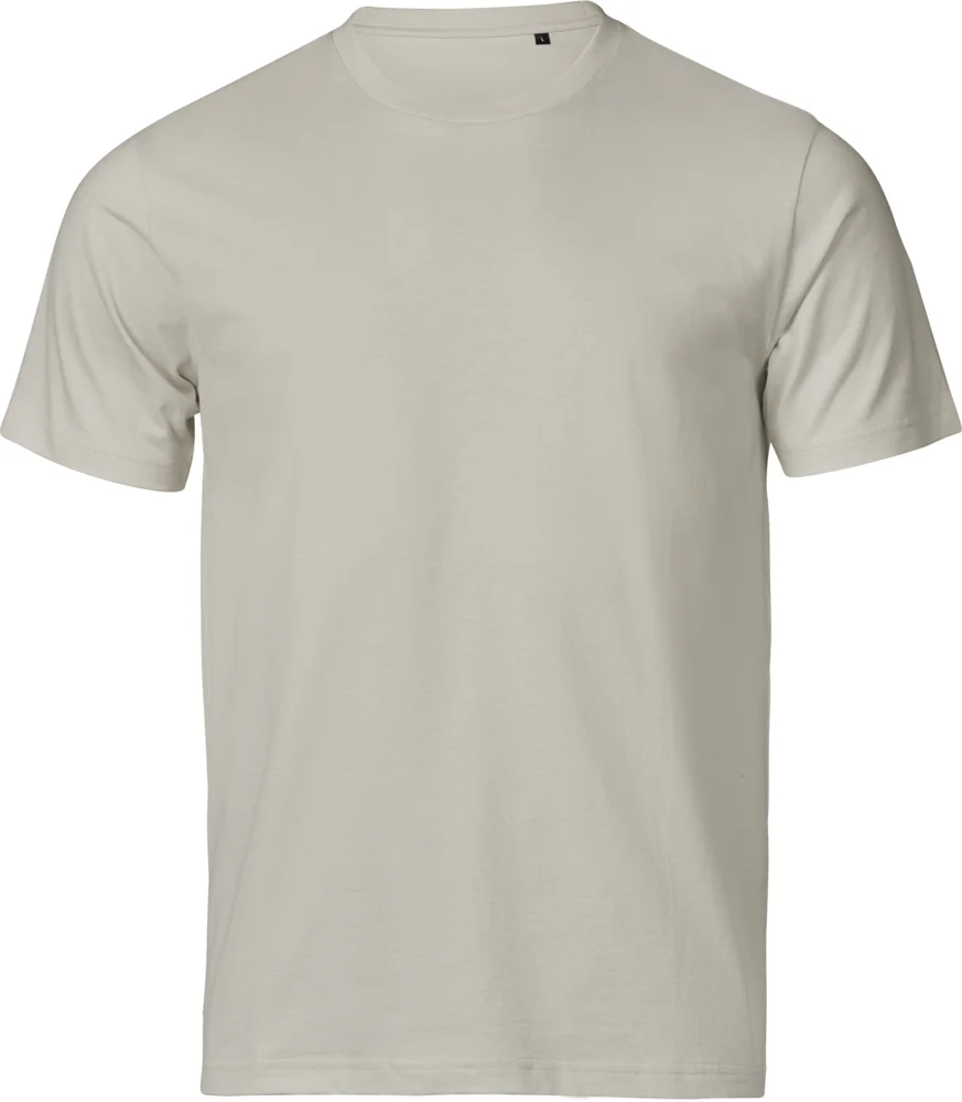 Schweres T-Shirt "Unlabeled Luxury"