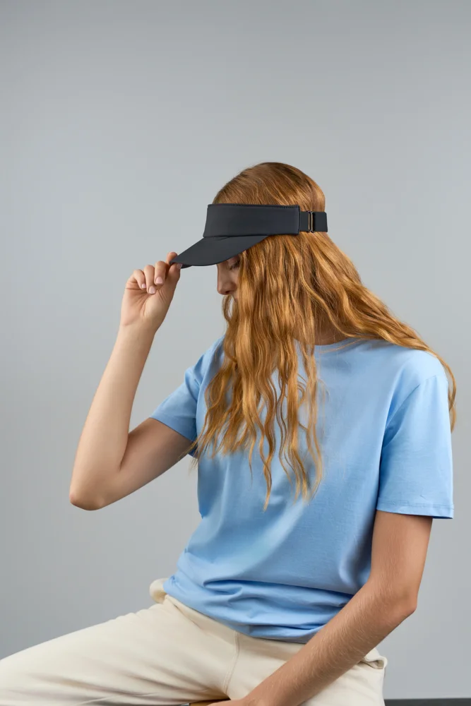 Sun visor