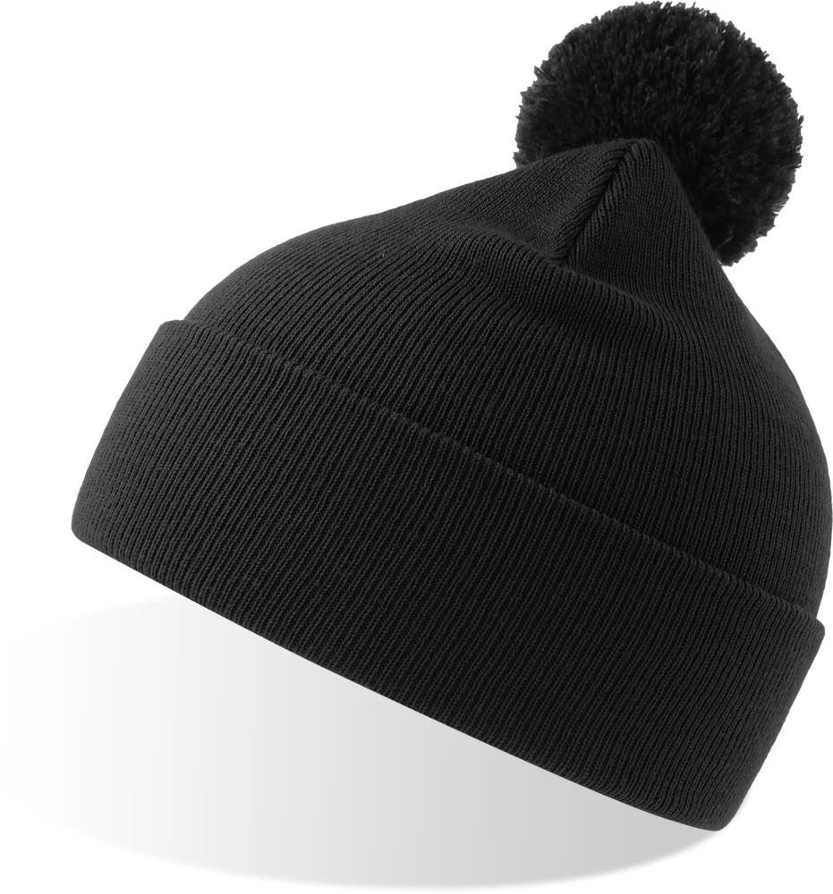 Strickmütze mit Pompon