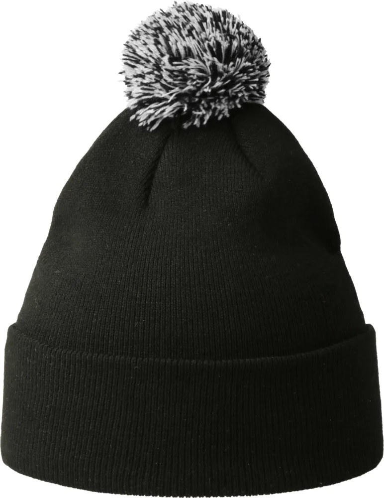 Strickmütze mit Pompon