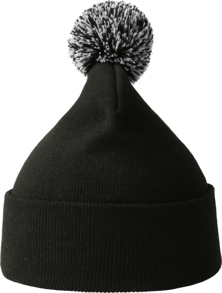 Strickmütze mit Pompon