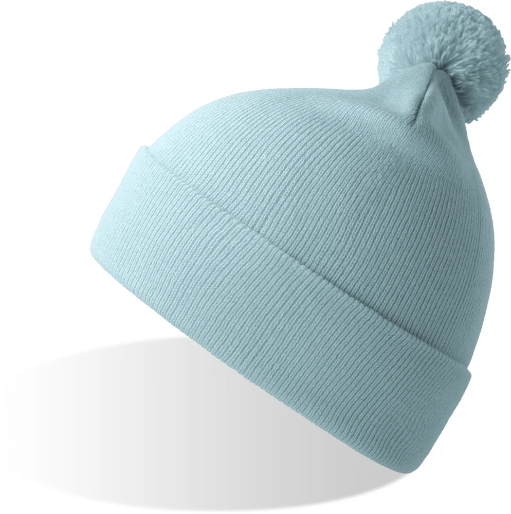 Strickmütze mit Pompon