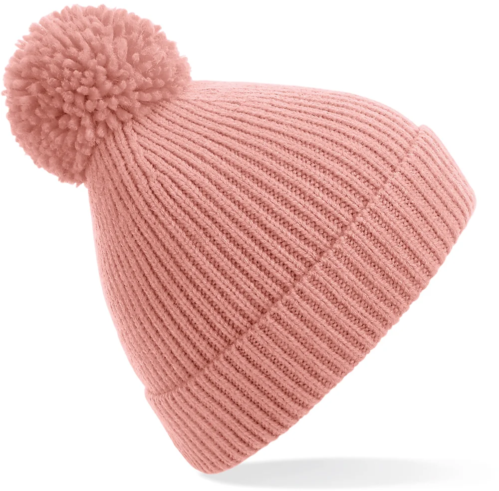 Strickmütze mit Pompon