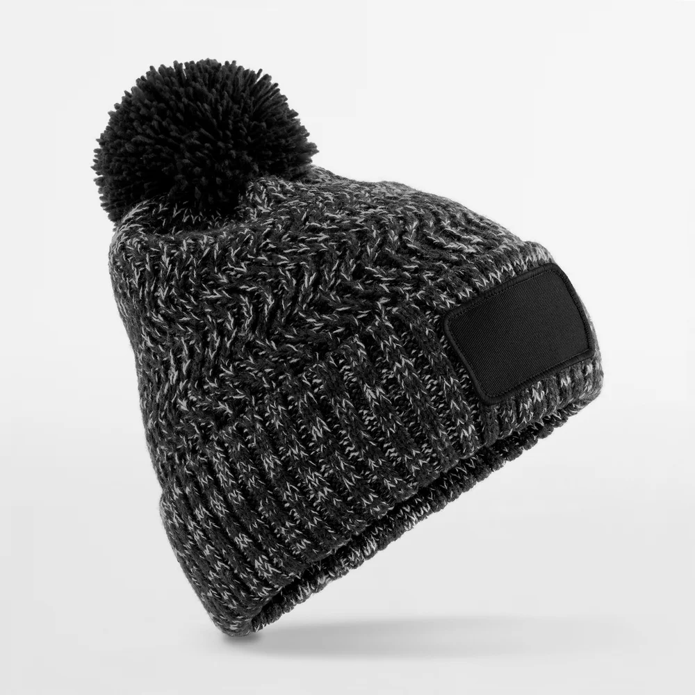 Strickmütze mit Pompon "Ramble Patch"