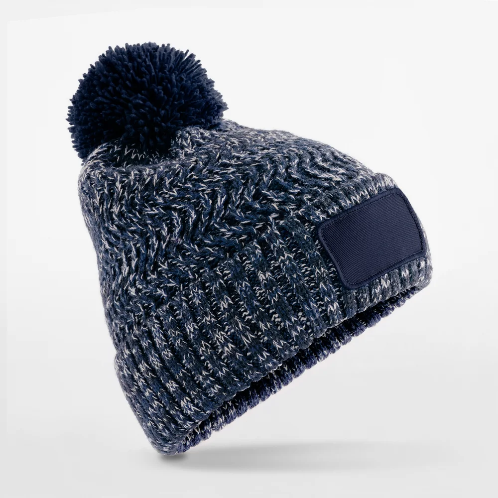 Strickmütze mit Pompon "Ramble Patch"