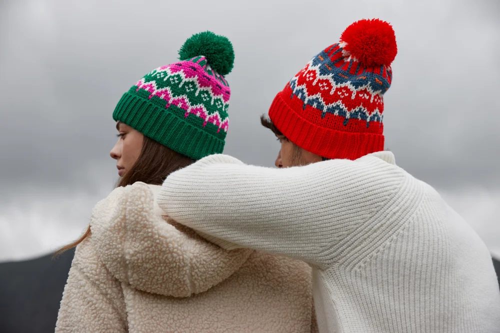 Strickmütze mit Pompon "Retro Ski"
