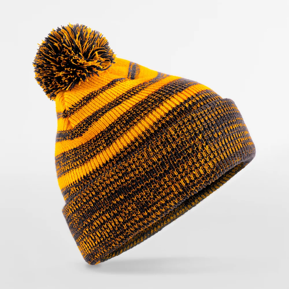 Strickmütze mit Pompon "Team Stripe"