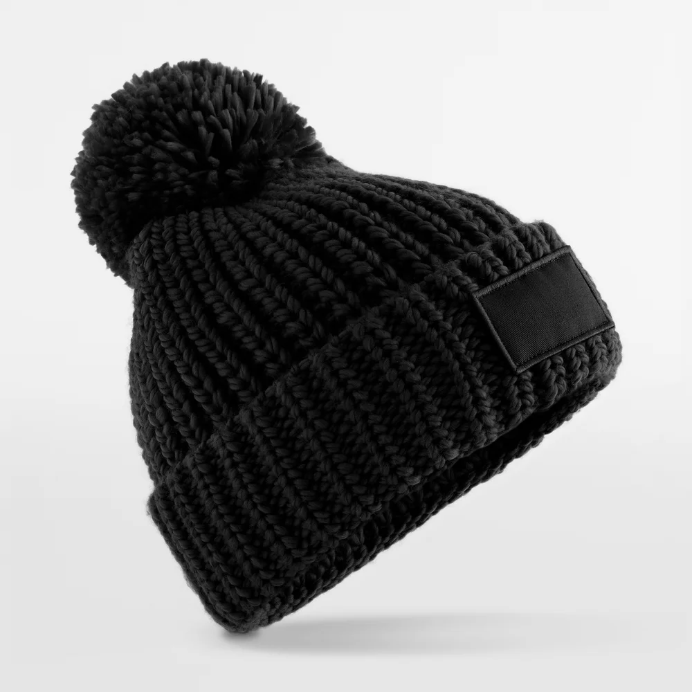 Strickmütze mit Pompon "Toasty Patch"