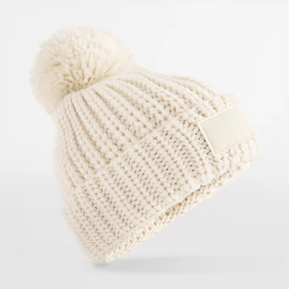 Strickmütze mit Pompon "Toasty Patch"