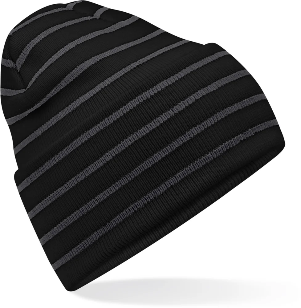 Strickmütze mit Streifen und Umschlag