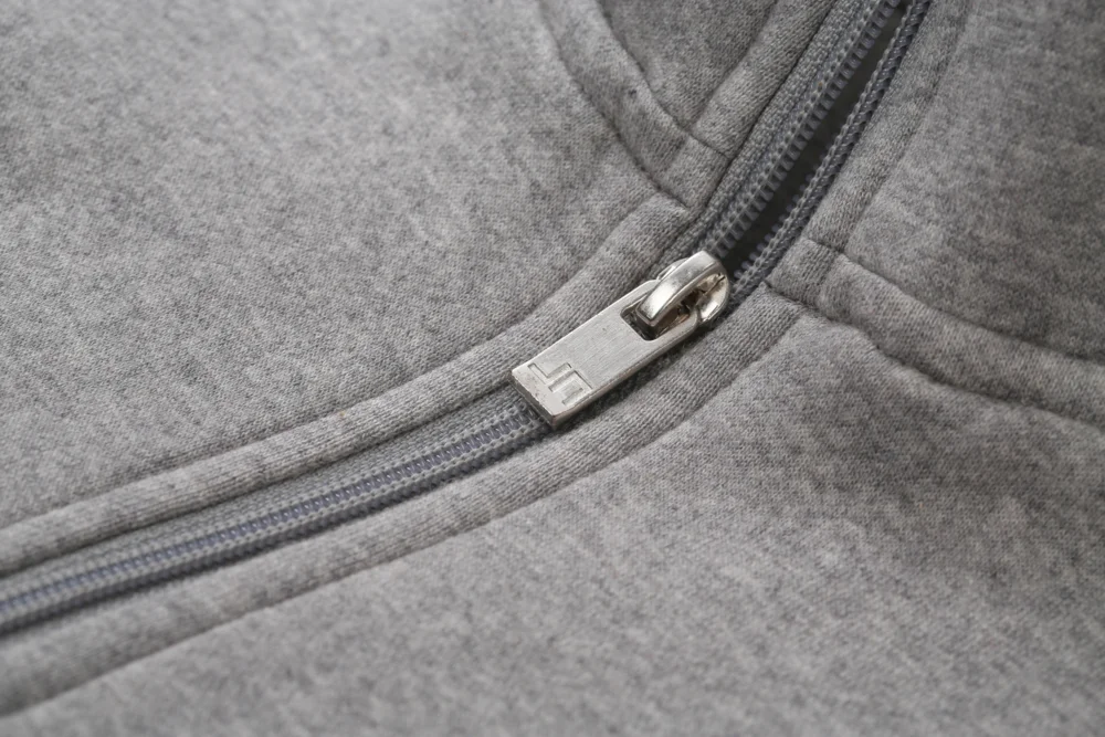 Sweatjacke mit Stehkragen
