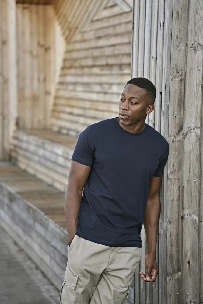 T-Shirt "Unlabeled"