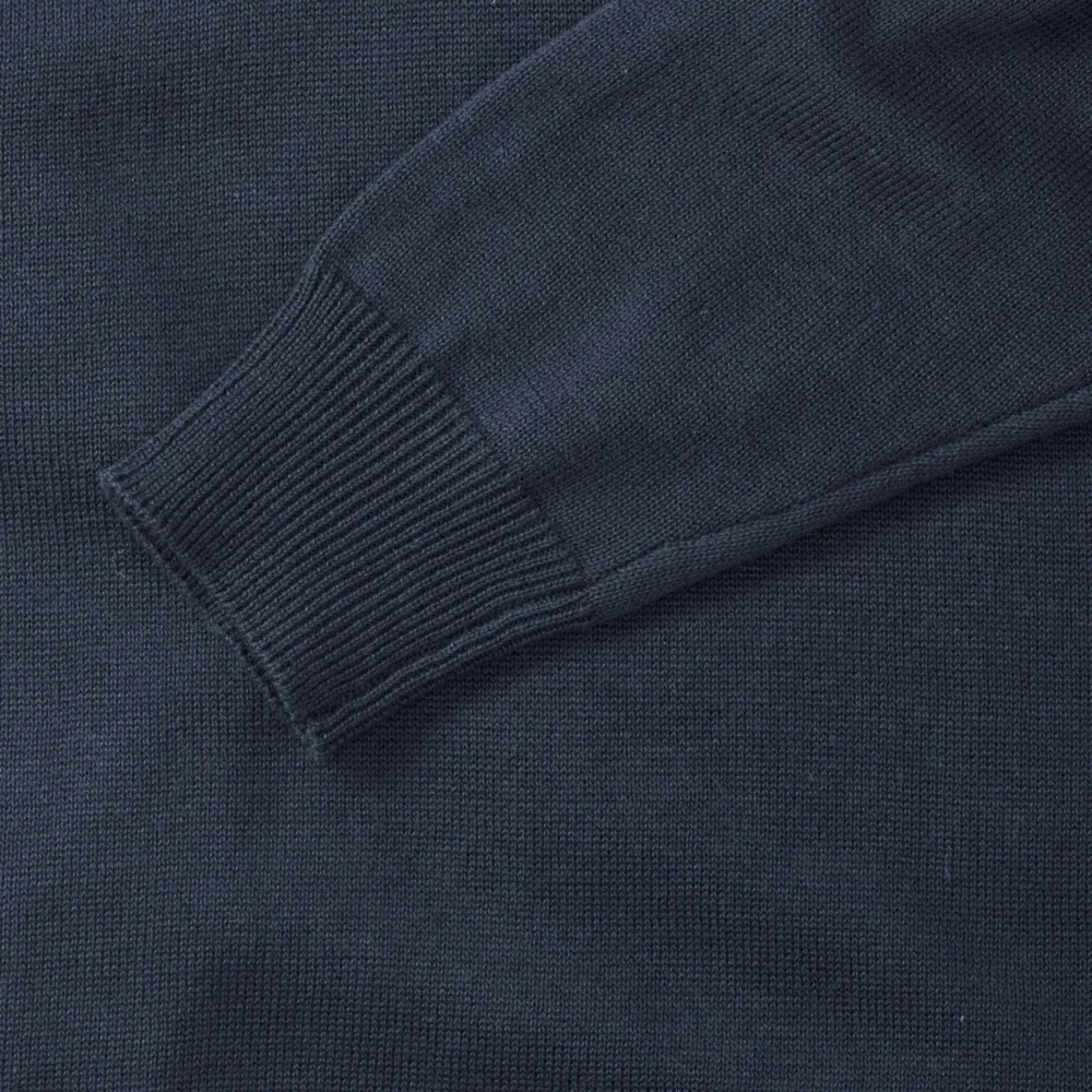 V-Ausschnitt Strickpullover