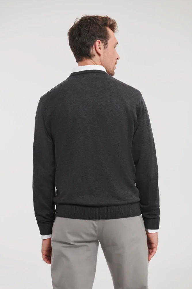 V-Ausschnitt Strickpullover
