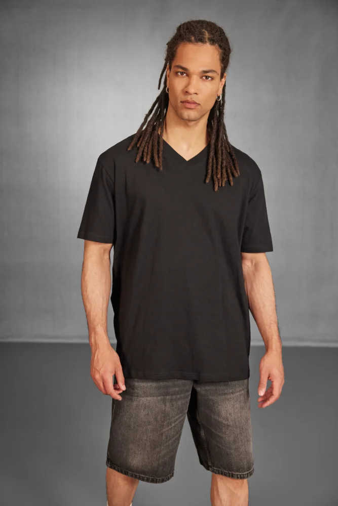 V-Ausschnitt T-Shirt