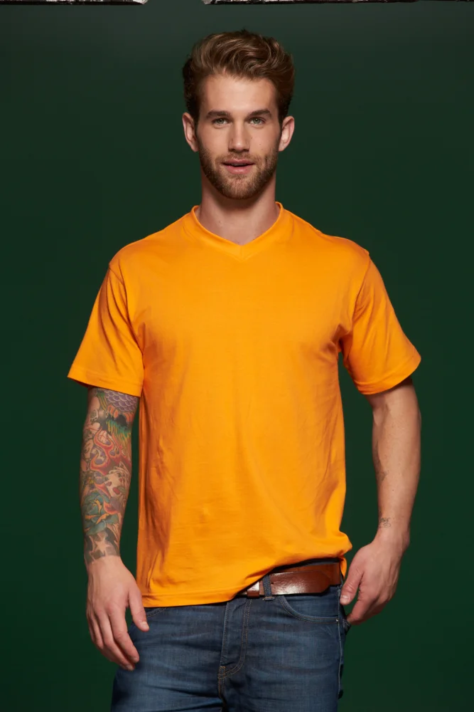 V-Ausschnitt T-Shirt