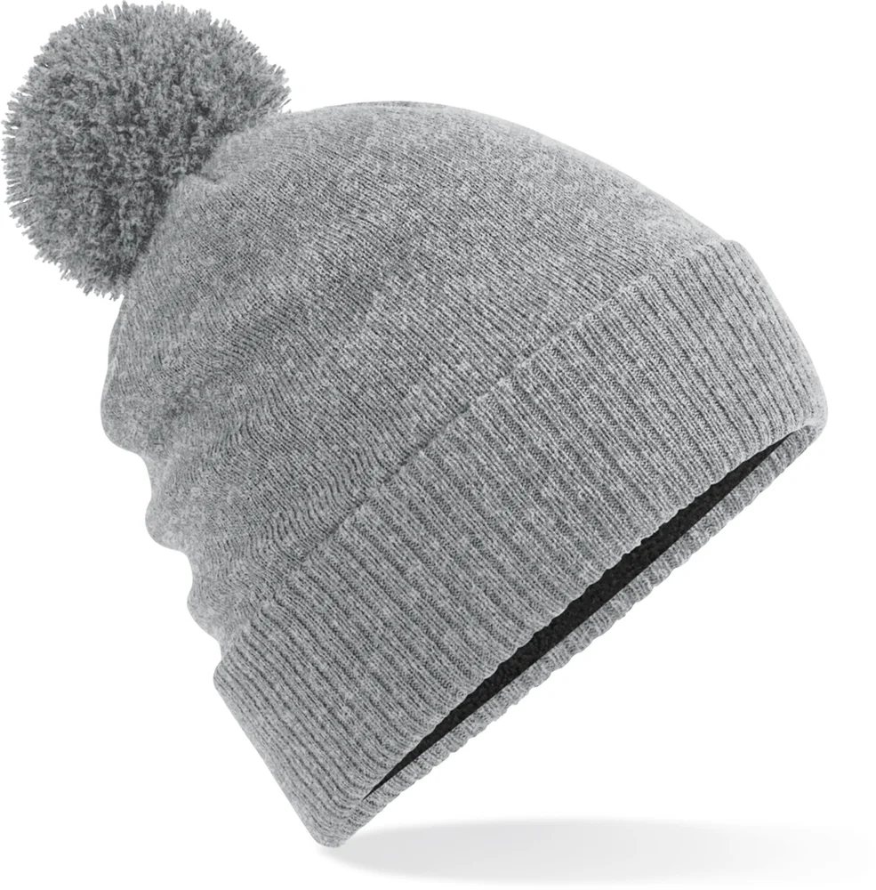 Wasserabweisende Strickmütze mit Pompon
