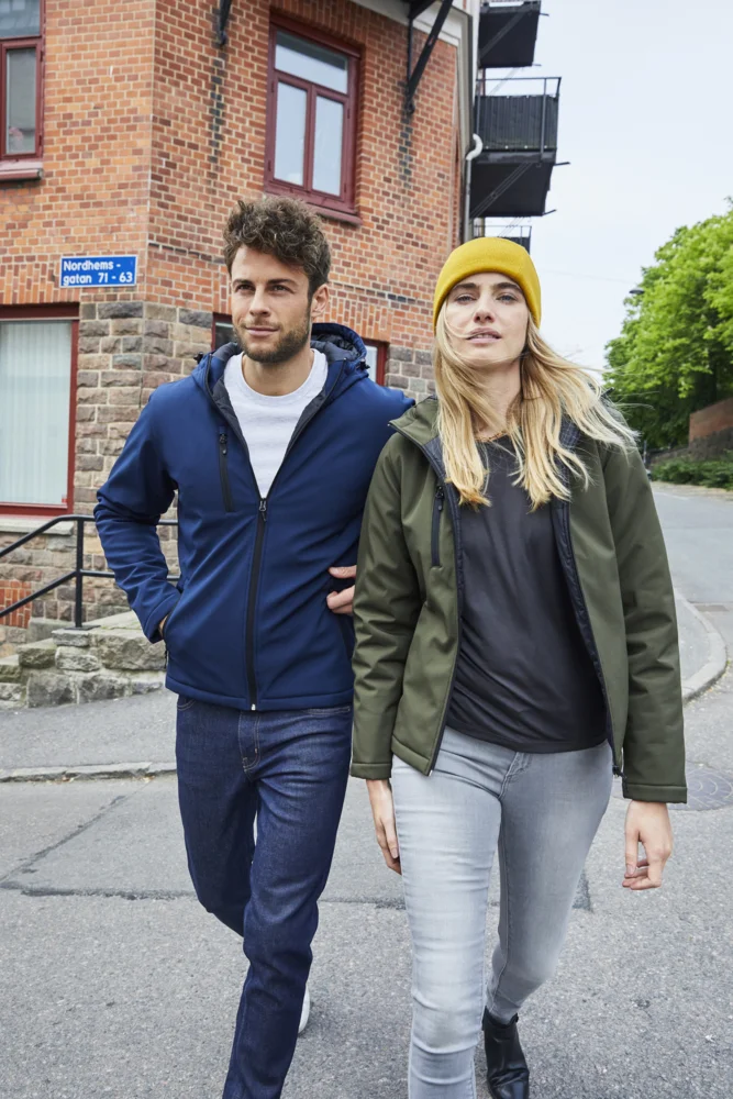 Wattierte Herren Kapuzen Softshell Jacke
