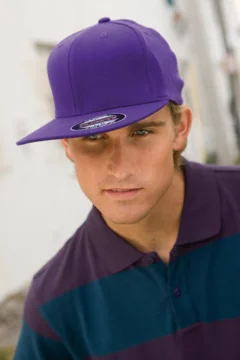 6 Panel Flexfit® Flat Peak Kappe